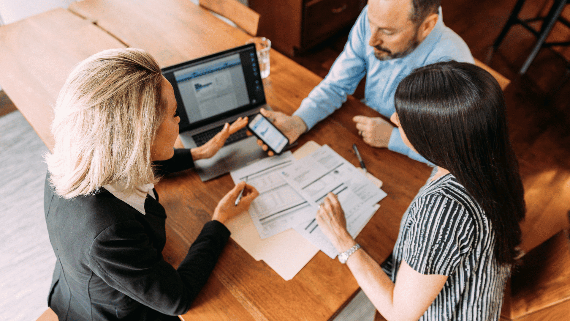 Osoby korzystające z usług doradcy podatkowego